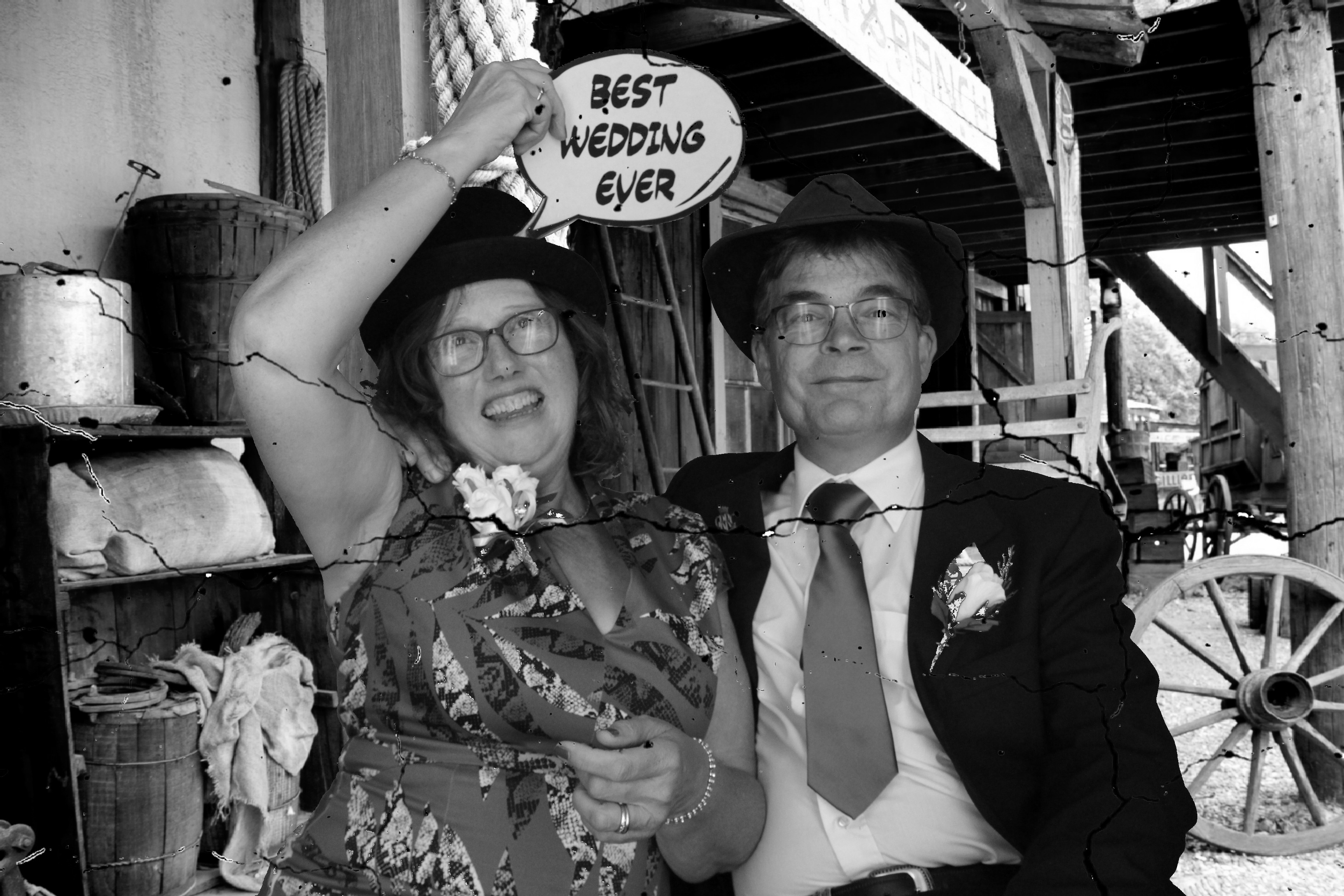 Mr & Mrs Austine | View more photos from the event at gallery.myphotoboothexperience.co.uk/u/MyPhotoBoothExperienceLtd/Mr-Mrs-Austine